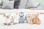 Steiff Hoppie Hase 18 cm hellgrau, Plüschtier Hase mit Schlappohren, Soft Cuddly Friends, flauschiges StofftierKuscheln – Bild 6